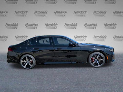 Black Sapphire Metallic 2027 BMW 530 i