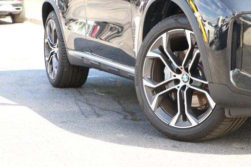 2025 BMW X5 sDrive40i