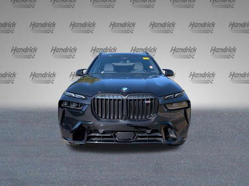 2024 BMW X7 M60i