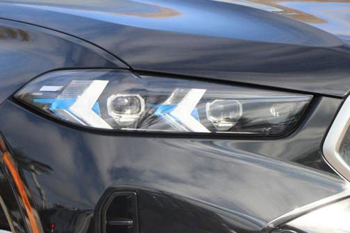 2024 BMW X6 M60i