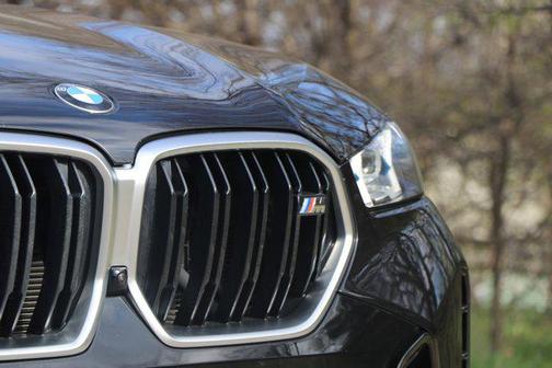 2024 BMW X6 M60i