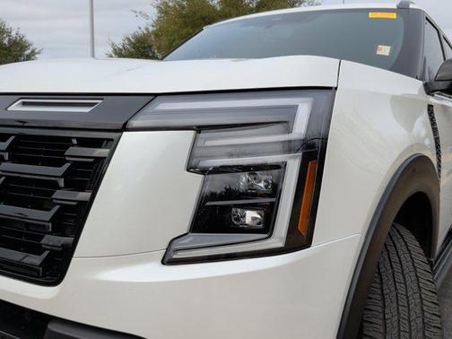 2025 Nissan Armada PRO-4X 4WD