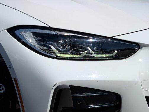 2023 BMW M440 i
