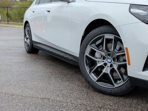 2026 BMW i5 eDrive40