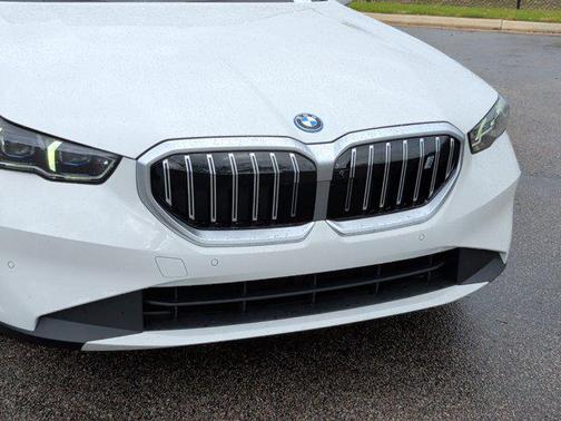 2026 BMW i5 eDrive40