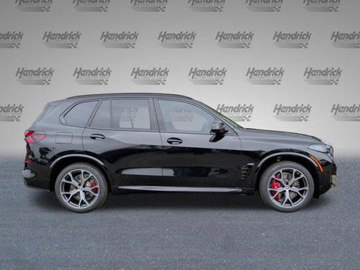 Black Sapphire Metallic 2026 BMW X5 M60i