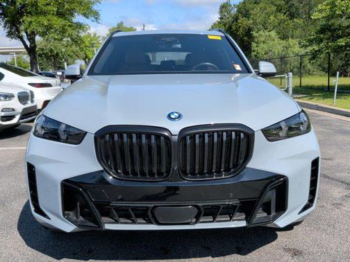 Brooklyn Grey Metallic 2024 BMW X5 PHEV xDrive50e