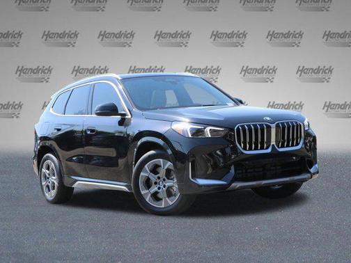 Black Sapphire Metallic 2025 BMW X1 xDrive28i