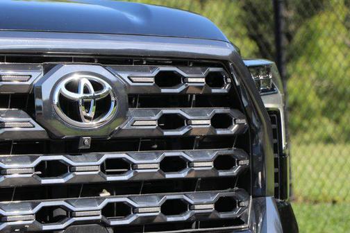 2023 Toyota Tundra Platinum