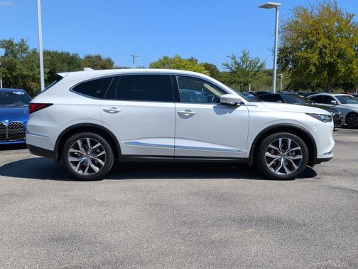 Platinum White Pearl 2023 Acura MDX Technology Package