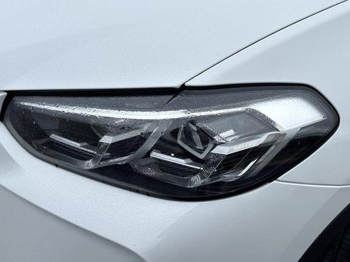 2022 BMW X4 xDrive30i