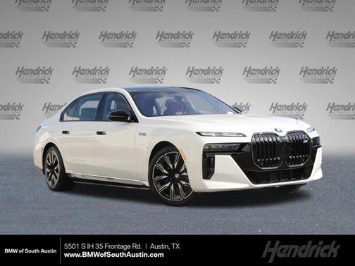 2025 BMW i7 M70