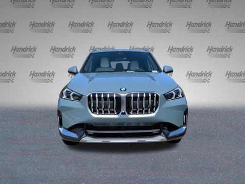 Cape York Green Metallic 2026 BMW X1 xDrive28i