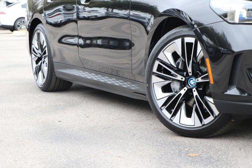 2025 BMW i5 eDrive40