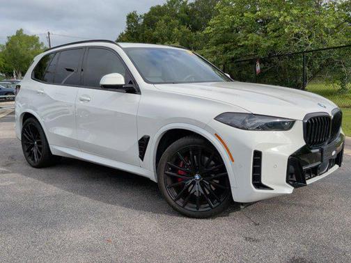 Alpine White 2025 BMW X5 xDrive40i