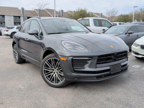 2024 Porsche Macan AWD