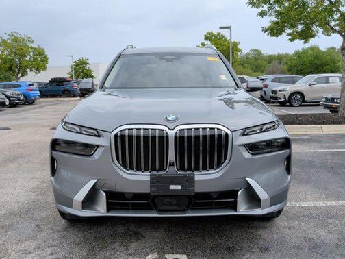 Skyscraper Grey Metallic 2024 BMW X7 xDrive40i