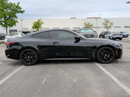 Black Sapphire Metallic 2026 BMW 430 i