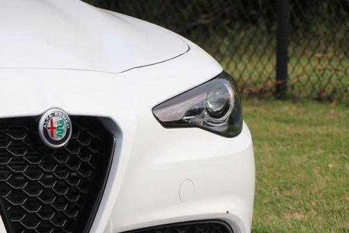 2020 Alfa Romeo Giulia Base