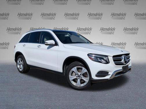Polar White 2018 Mercedes-Benz GLC 300 4MATIC