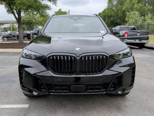 Black Sapphire Metallic 2026 BMW X5 xDrive40i