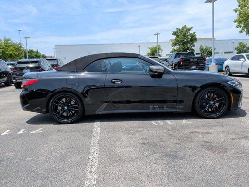 Black Sapphire Metallic 2023 BMW M440 i