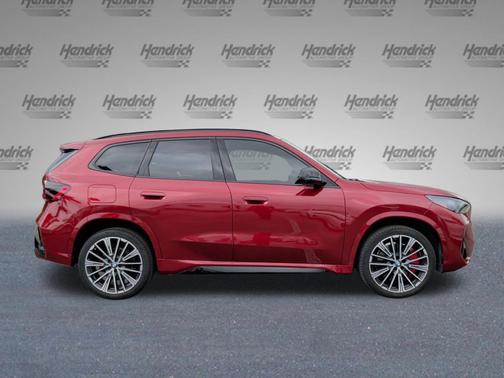 Vegas Red Metallic 2026 BMW X1 xDrive28i