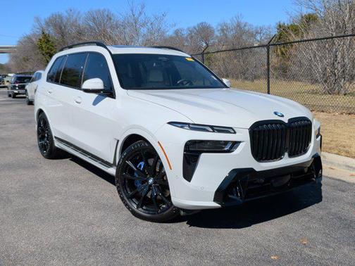 2024 BMW X7 xDrive40i