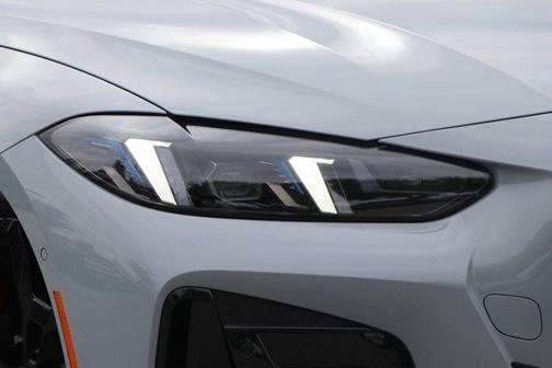 2025 BMW M440 i