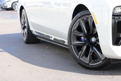 2025 BMW i7 eDrive50