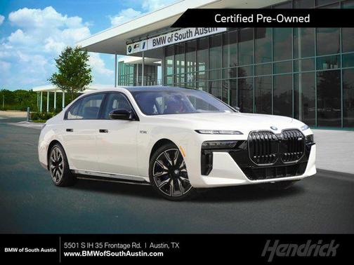 Alpine White 2025 BMW i7 M70