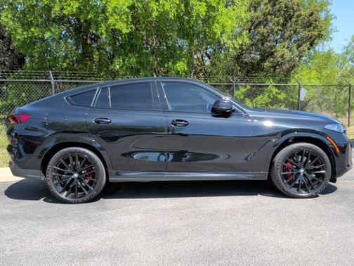 Black Sapphire Metallic 2024 BMW X6 xDrive40i