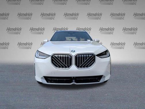 Mineral White Metallic 2026 BMW X3 30 xDrive