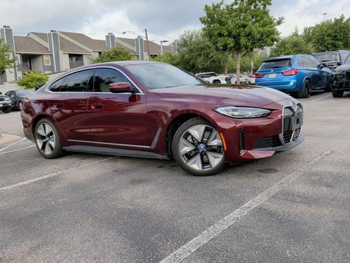 Aventurin Red Metallic 2023 BMW i4 Gran Coupe eDrive35