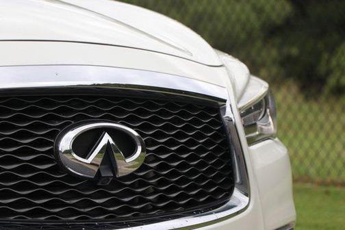 2016 INFINITI QX60 Base