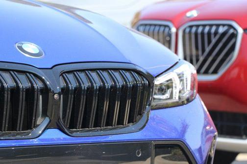 2025 BMW 330 i