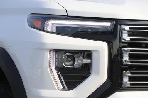 2023 GMC Canyon Denali