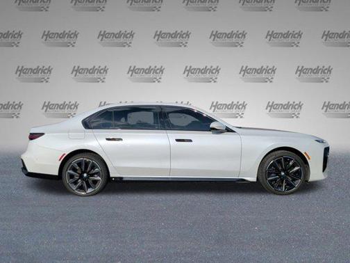 2023 BMW 760 i xDrive