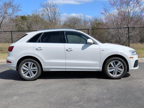 2018 Audi Q3 2.0T Premium Plus