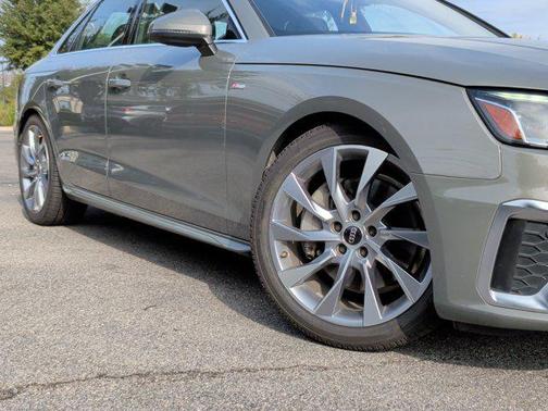 2023 Audi A4 45 S line Premium Plus
