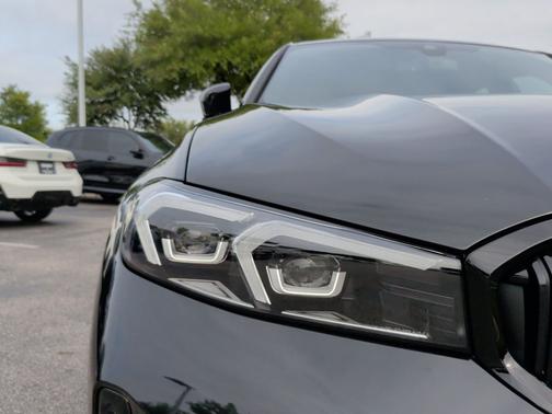 Black Sapphire Metallic 2026 BMW 330 xDrive NA