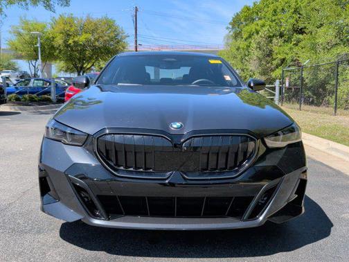 Dark Graphite Metallic 2024 BMW 540 xDrive
