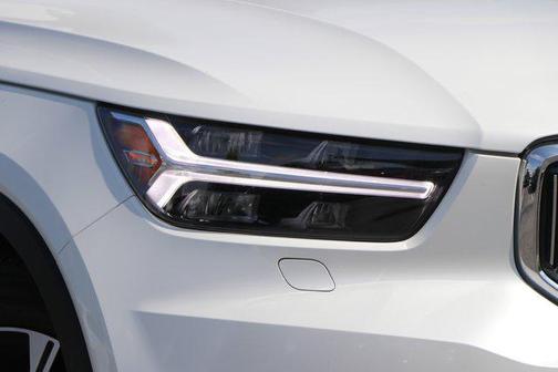 2021 Volvo XC40 T5 Inscription