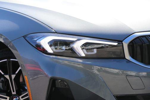 2025 BMW 330 i