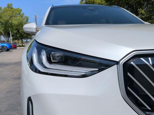 Mineral White Metallic 2026 BMW X3 30 xDrive