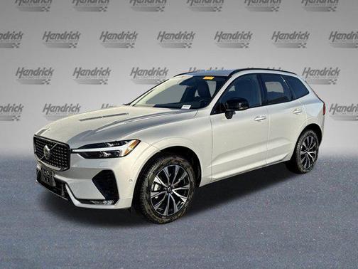 2025 Volvo XC60 B5 Plus