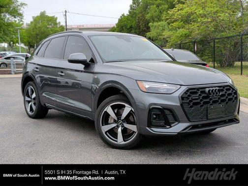 2022 Audi Q5 45 S line Premium Plus