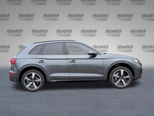 2022 Audi Q5 45 S line Premium Plus