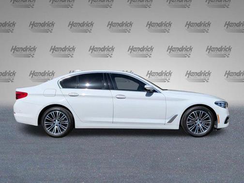 2020 BMW 530 530i