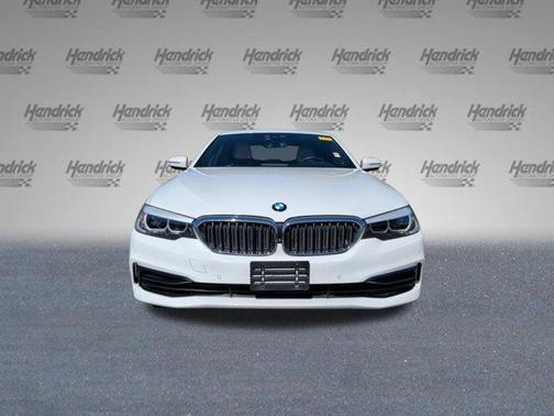 2020 BMW 530 530i